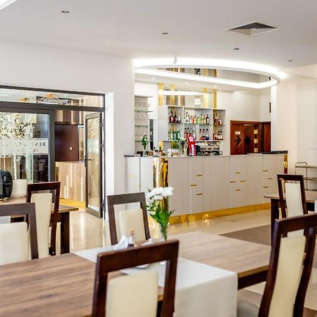 Trzy Korony Hotell Głogów Małopolski Eksteriør bilde
