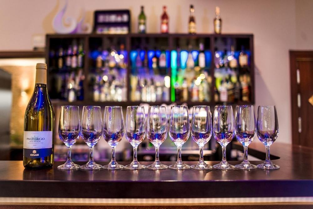 Trzy Korony Hotell Głogów Małopolski Eksteriør bilde